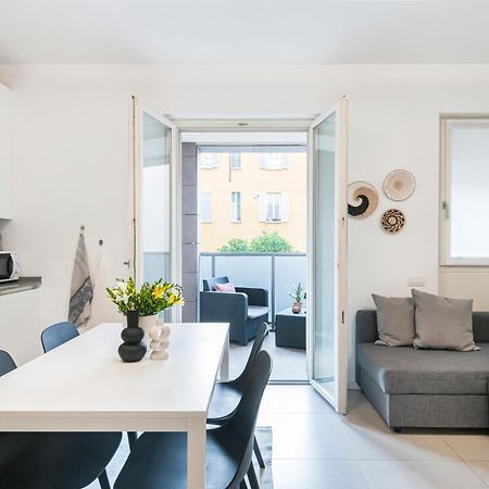 מילאנו Luxury Apt In Moscova מראה חיצוני תמונה